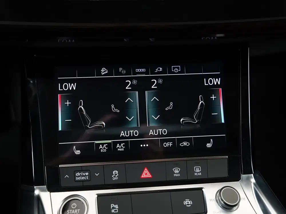 Audi e-tron 55 quattro Advanced 95 kWh uit 2023, foto 12