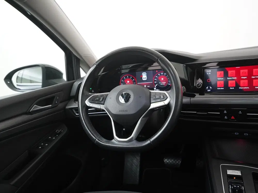 Volkswagen Golf 1.5 eTSI Style DSG uit 2020, foto 6