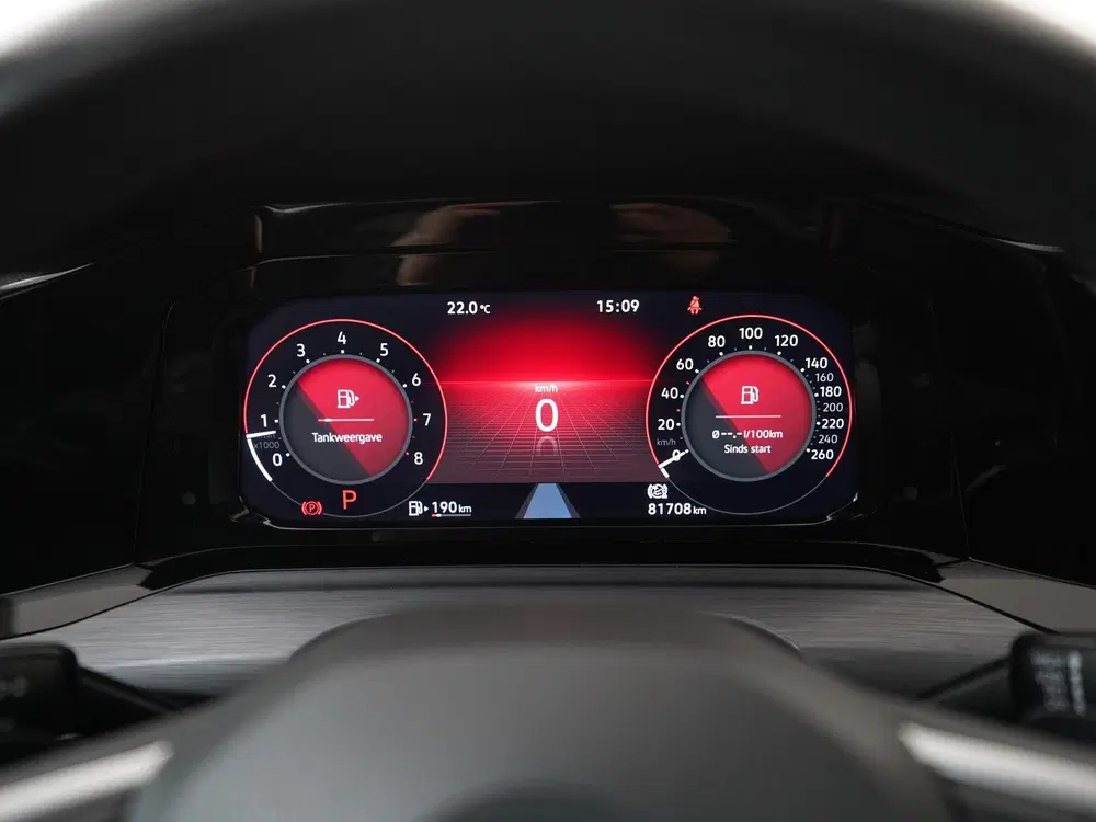 Volkswagen Golf 1.5 eTSI Style DSG uit 2020, foto 9