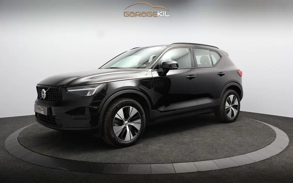 Volvo XC40 1.5 T4 Plug-in hybrid Plus Dark Dealer ond uit 2022