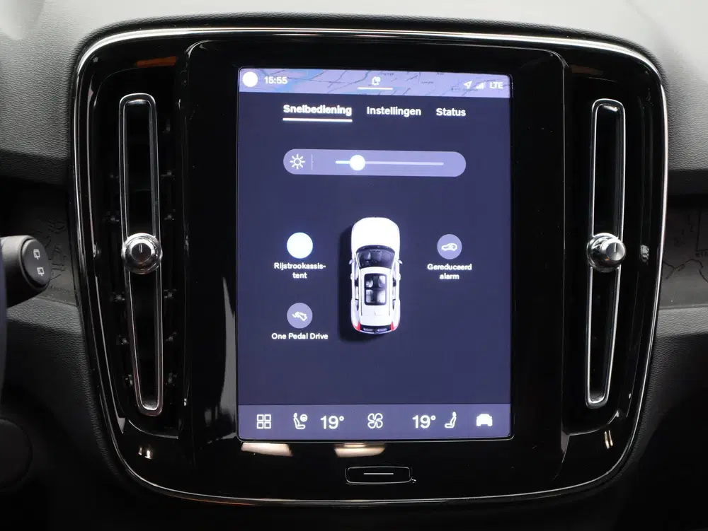 Volvo EX40 Single Motor Extended Range Plus 82 kWh Tr uit 2025, foto 12