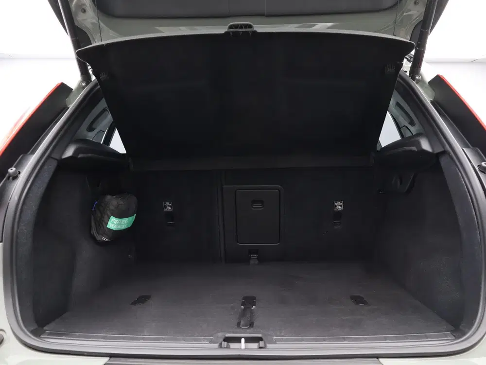 Volvo EX40 Single Motor Extended Range Plus 82 kWh Tr uit 2025, foto 13