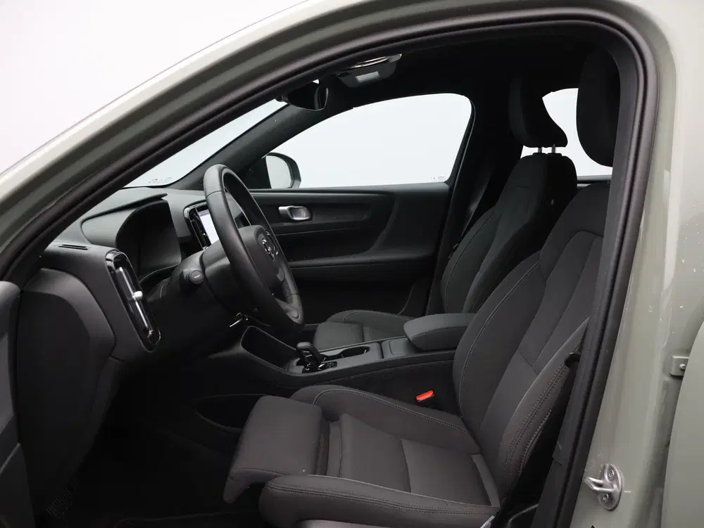 Volvo EX40 Single Motor Extended Range Plus 82 kWh Tr uit 2025, foto 6