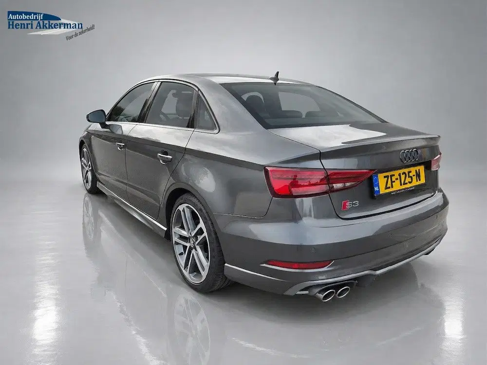 Audi A3 35 TFSI CoD Sport S Line Edition uit 2019, foto 3