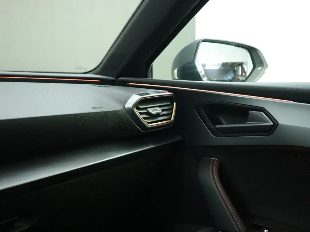 Cupra Leon 1.4 e-Hybrid Business uit 2023, foto 15