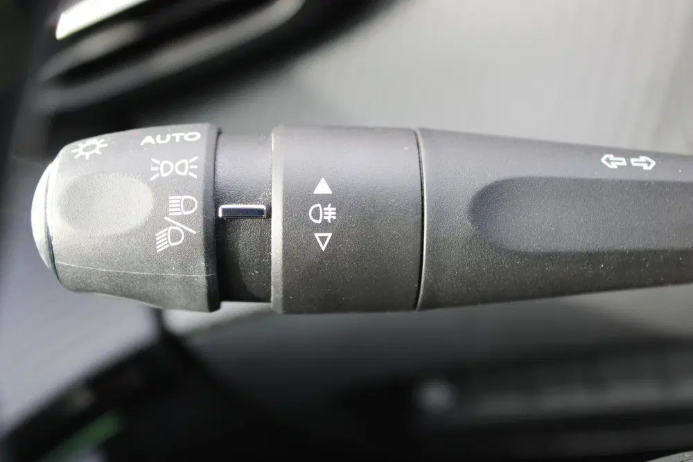 Peugeot 208 1.2 PureTech GT (bj 2021) uit 2021, foto 11