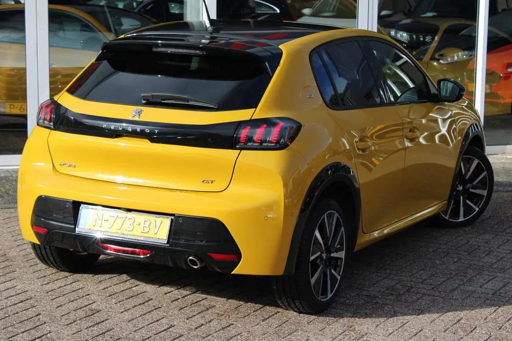Peugeot 208 1.2 PureTech GT (bj 2021) uit 2021, foto 4