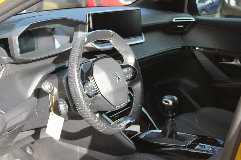 Peugeot 208 1.2 PureTech GT (bj 2021) uit 2021, foto 5
