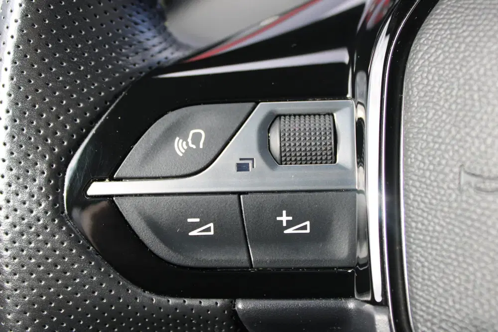 Peugeot 208 1.2 PureTech GT (bj 2021) uit 2021, foto 9