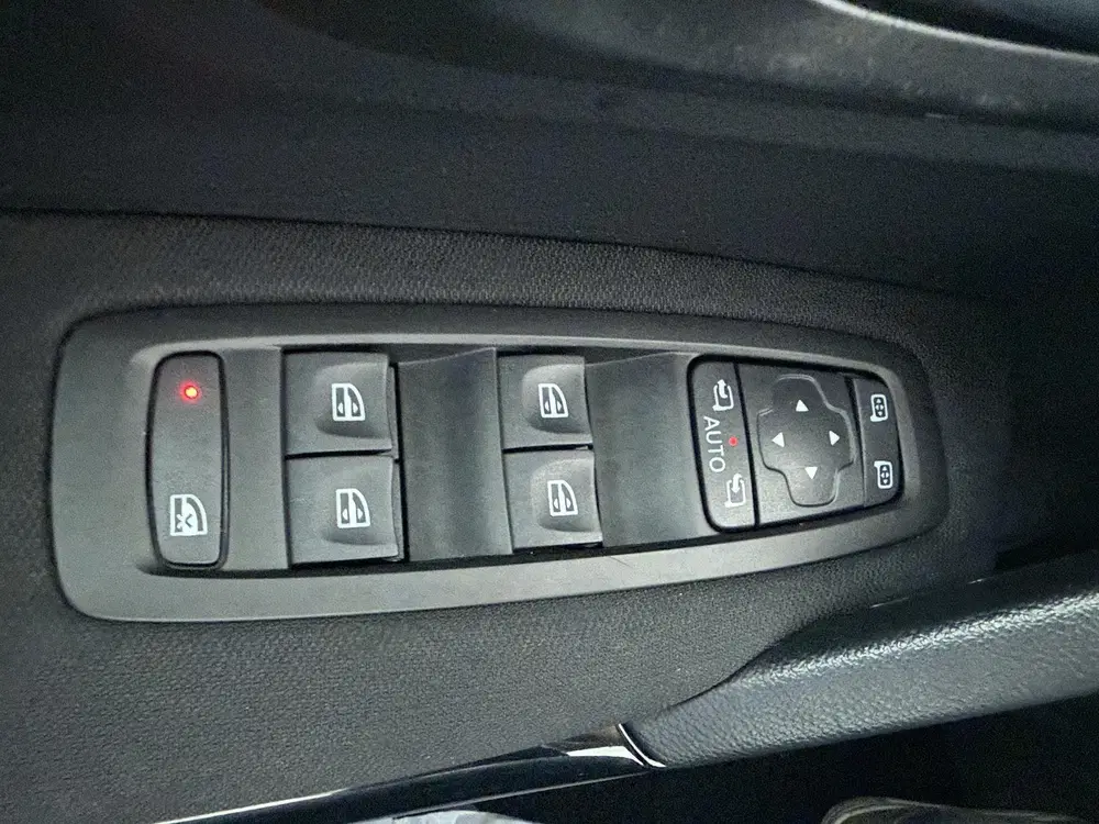 Renault Kadjar 1.3 TCe Zen Automaat uit 2020, foto 13