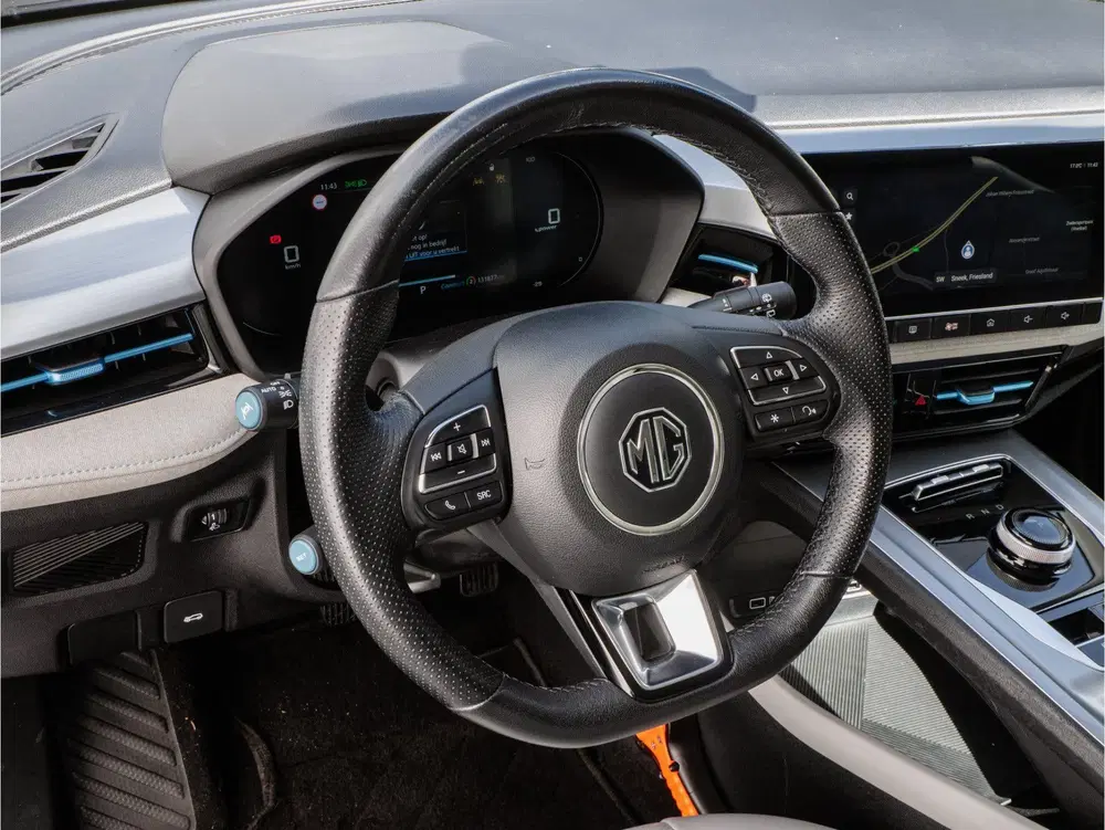 MG MG5 Standard Range Luxury 50 kWh SOH 87% Leer uit 2022, foto 12