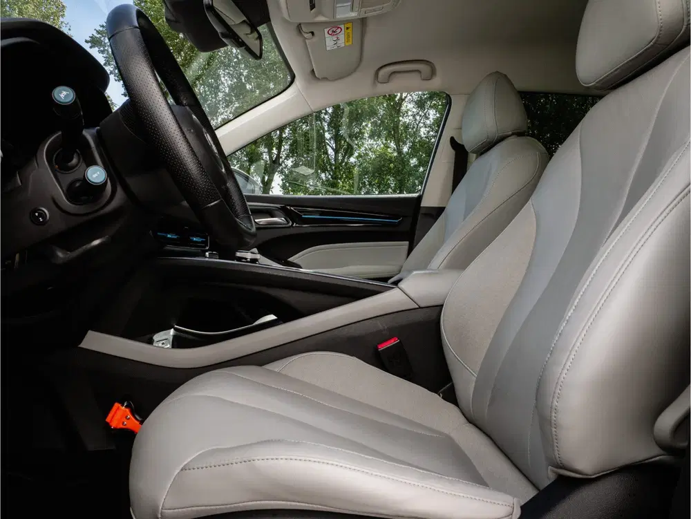 MG MG5 Standard Range Luxury 50 kWh SOH 87% Leer uit 2022, foto 13