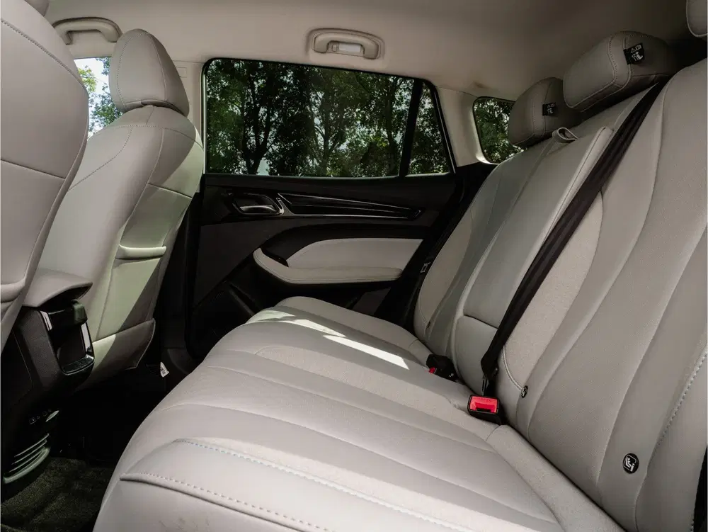 MG MG5 Standard Range Luxury 50 kWh SOH 87% Leer uit 2022, foto 14