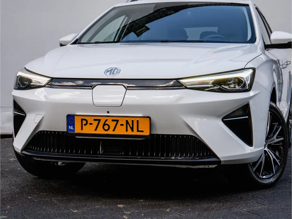 MG MG5 Standard Range Luxury 50 kWh SOH 87% Leer uit 2022, foto 2