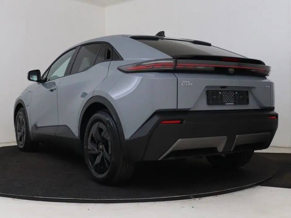 Toyota C-HR First Edition 77 kWh uit 2026, foto 5