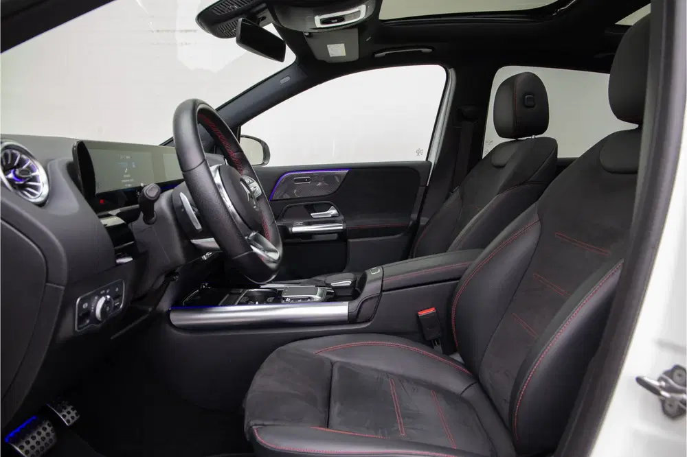Mercedes-Benz B-Klasse 250 e AMG Night Edition uit 2022, foto 9