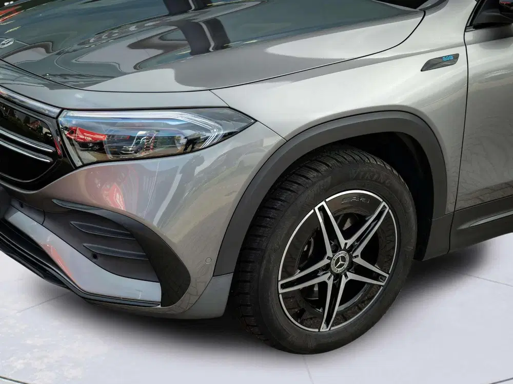Mercedes-Benz EQB 300 4MATIC AMG Line 7p. 67 kWh uit 2023, foto 6
