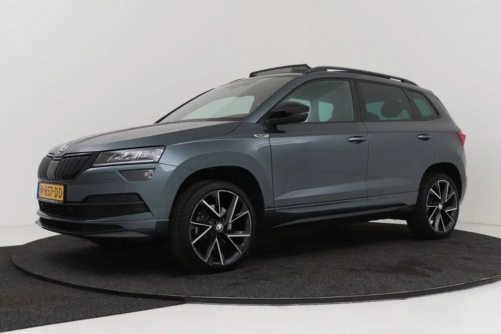 Skoda Karoq 1.5 TSI ACT Sportline Business uit 2021, foto 6
