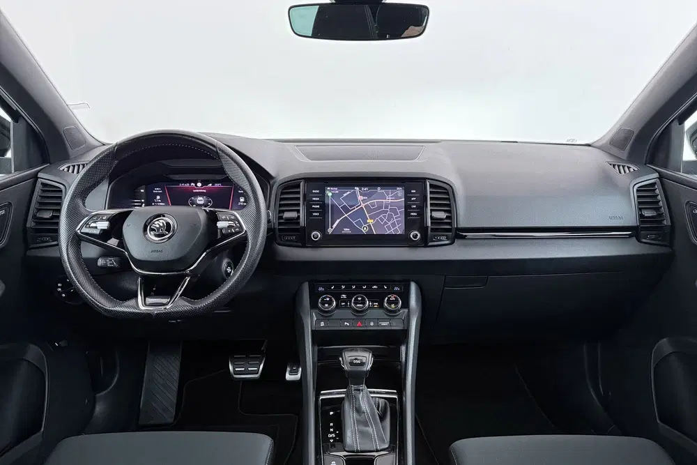 Skoda Karoq 1.5 TSI ACT Sportline Business uit 2021, foto 8