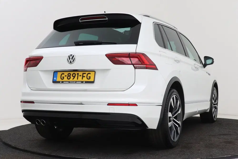 Volkswagen Tiguan 1.5 TSI ACT Highline R-line uit 2019, foto 12