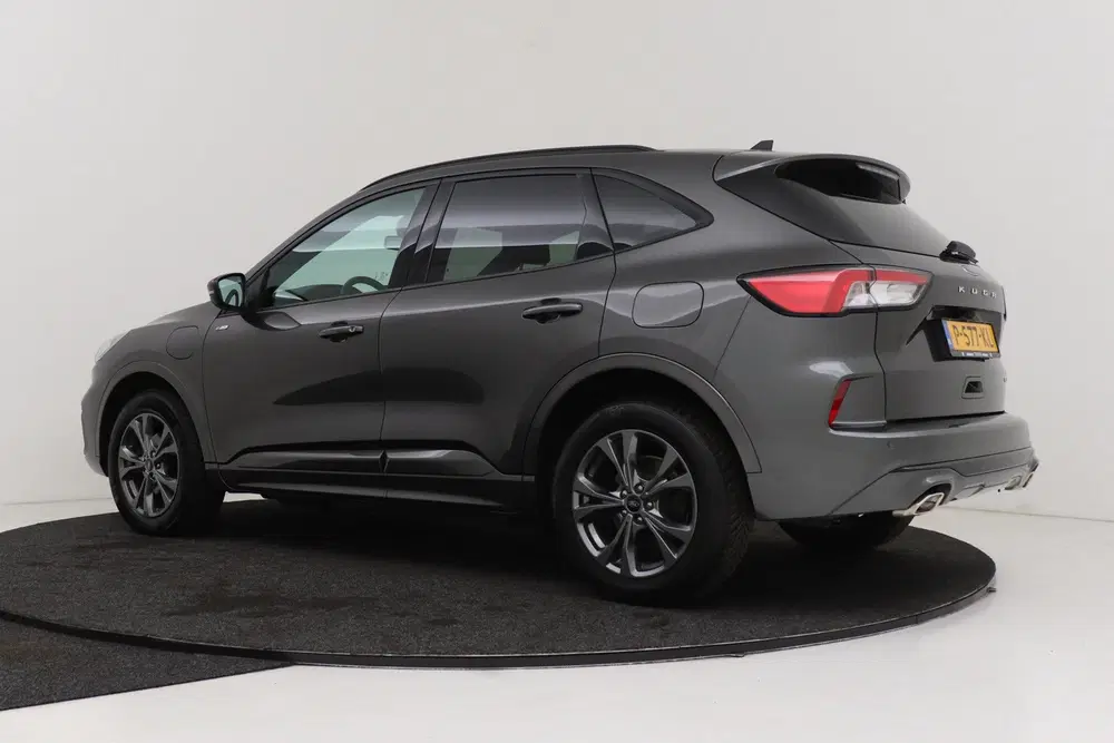 Ford Kuga 2.5 PHEV Titanium X ST-Line uit 2022, foto 6