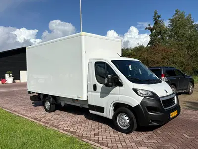 Peugeot Boxer 2.2 141pk Bakwagen Laadklep 750 KG N1 uit 2022
