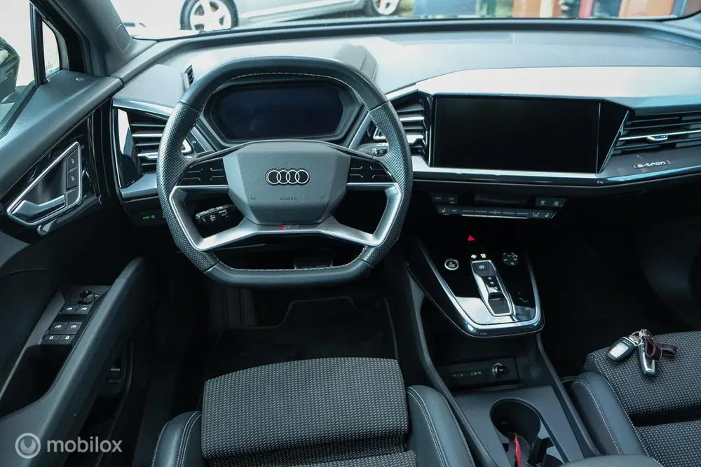 Audi Q4 e-tron 35 Advanced edition S-line 55 kWh uit 2022, foto 12