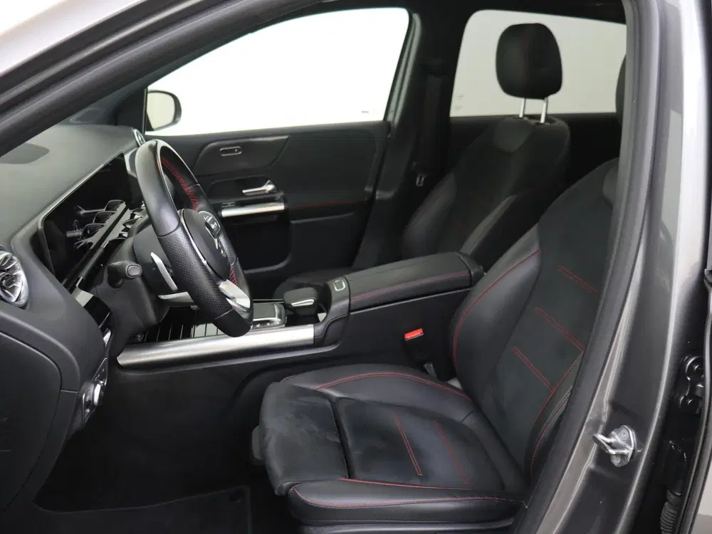 Mercedes-Benz B-Klasse 250e Business Solution AMG-Line uit 2023, foto 11