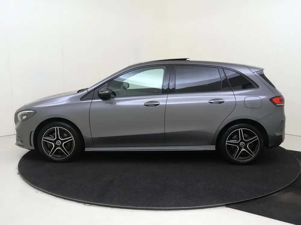 Mercedes-Benz B-Klasse 250e Business Solution AMG-Line uit 2023, foto 8
