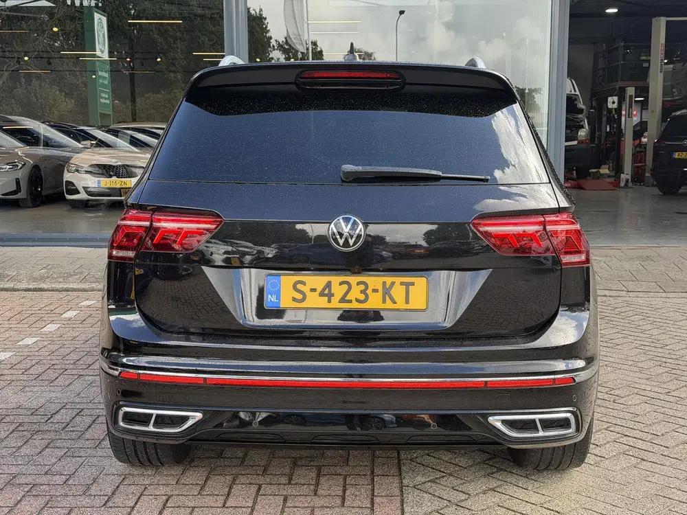 Volkswagen Tiguan 1.5 TSI Elegance 3 X R-LINE uit 2021, foto 7