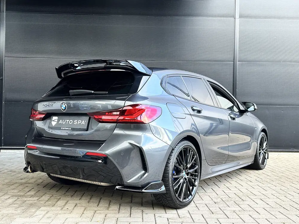 BMW 1-serie 118i AUT M-SPORT uit 2020, foto 14