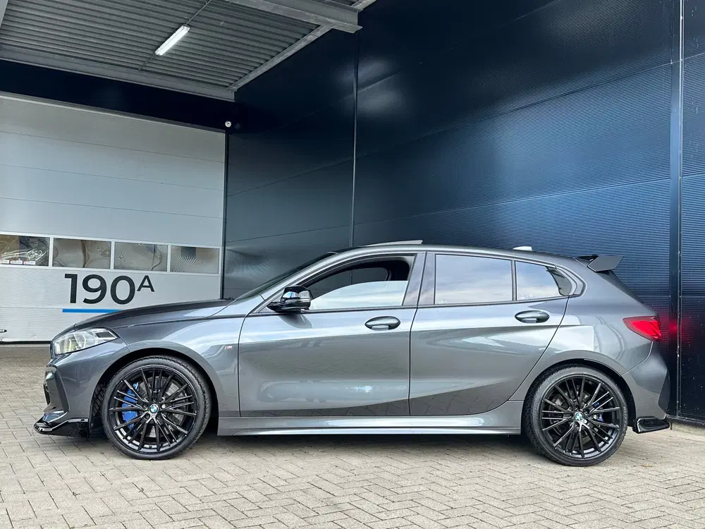 BMW 1-serie 118i AUT M-SPORT uit 2020, foto 7