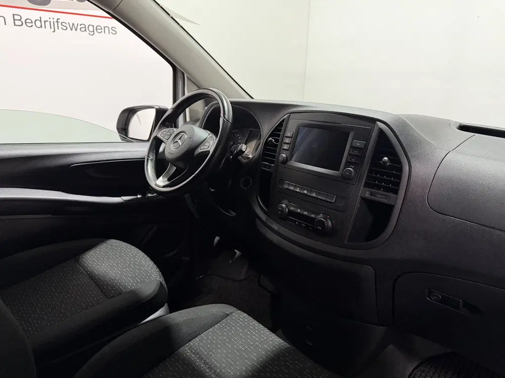 Mercedes-Benz Vito 114 CDI Lang uit 2021, foto 3