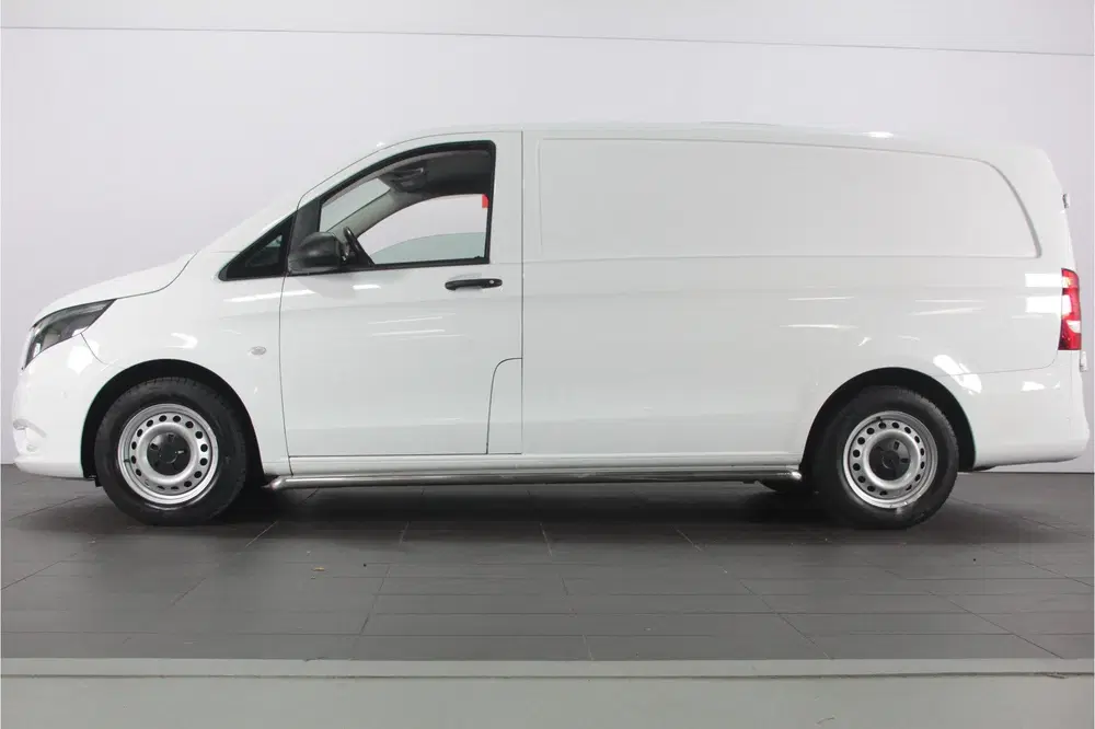 Mercedes-Benz Vito 114 CDI Lang uit 2021, foto 4