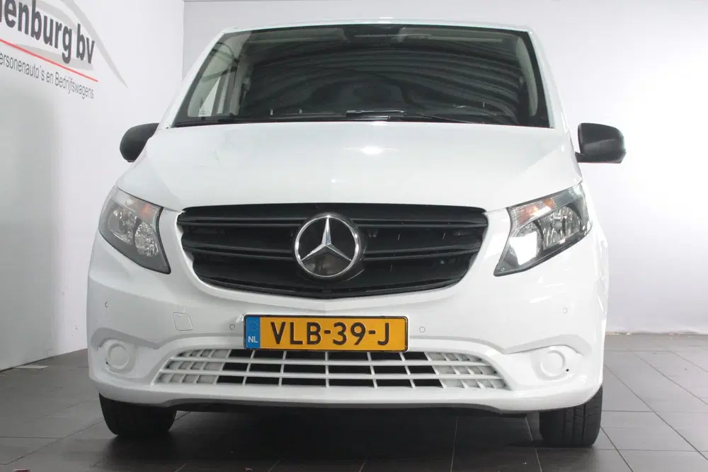 Mercedes-Benz Vito 114 CDI Lang uit 2021, foto 5