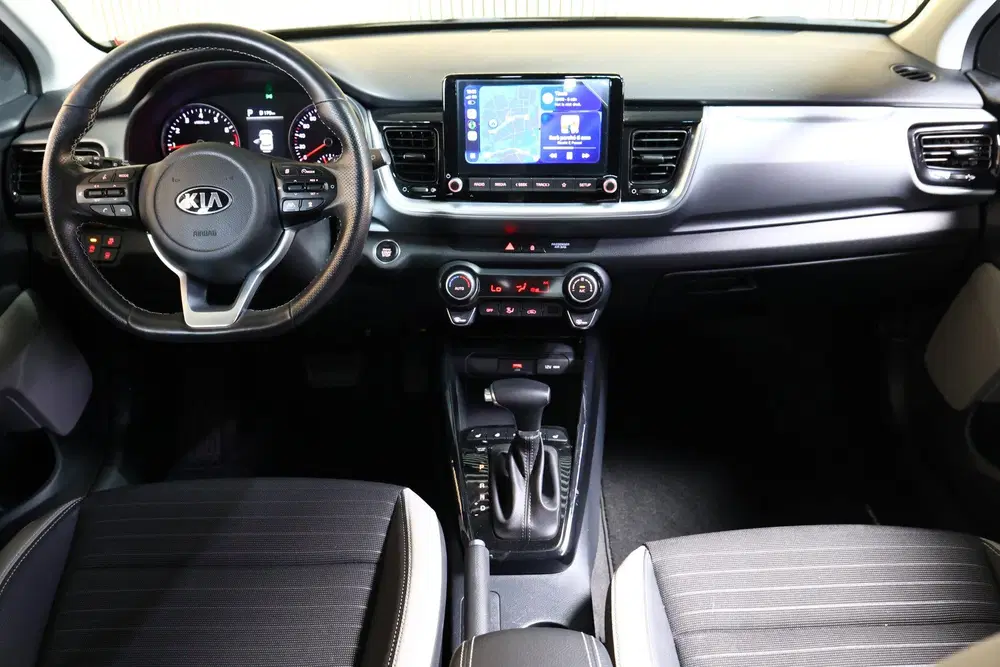 Kia Stonic 1.0 T-GDI Hybrid LEDER CARPLAY NAVI CAMERA uit 2021, foto 2
