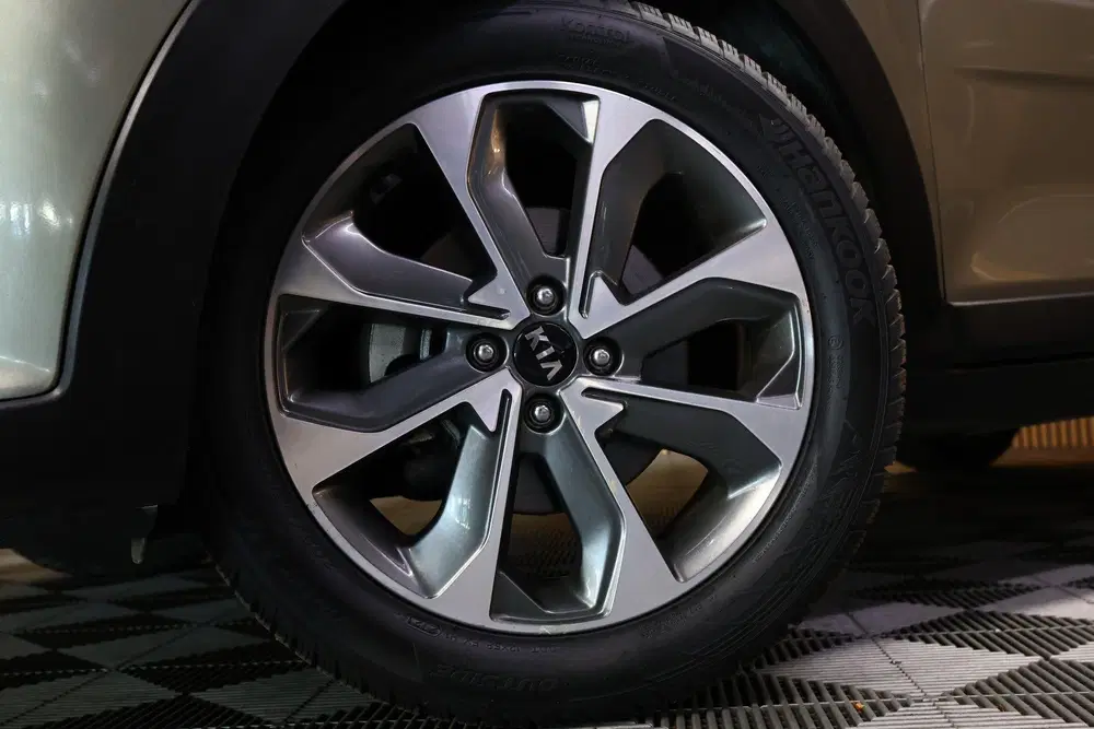 Kia Stonic 1.0 T-GDI Hybrid LEDER CARPLAY NAVI CAMERA uit 2021, foto 4