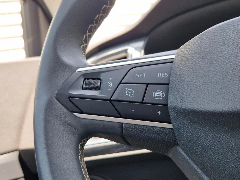 SEAT Ateca 1.5 TSI AUTOMAAT CAMERA PANO CARPLAY uit 2021, foto 12