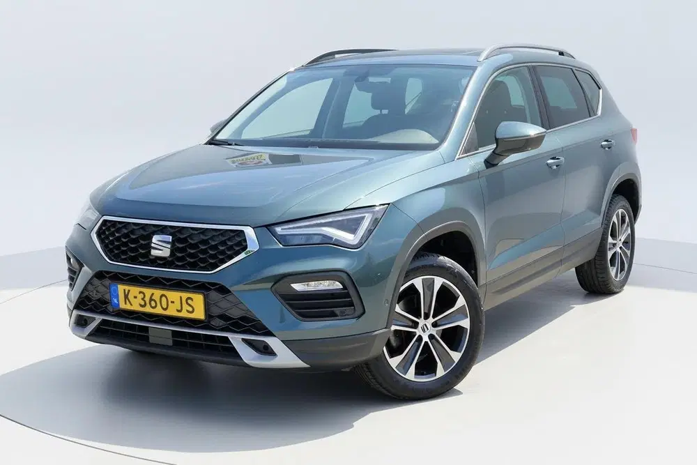 SEAT Ateca 1.5 TSI AUTOMAAT CAMERA PANO CARPLAY uit 2021, foto 2