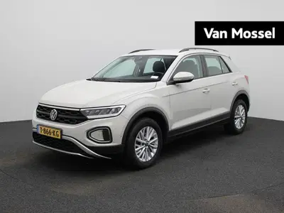 Volkswagen T-Roc 1.5 TSI Life 150 PK uit 2023
