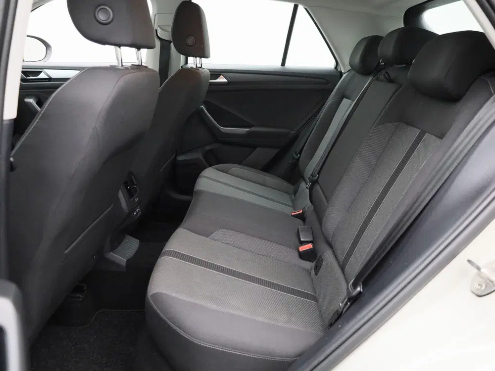 Volkswagen T-Roc 1.5 TSI Life 150 PK uit 2023, foto 12