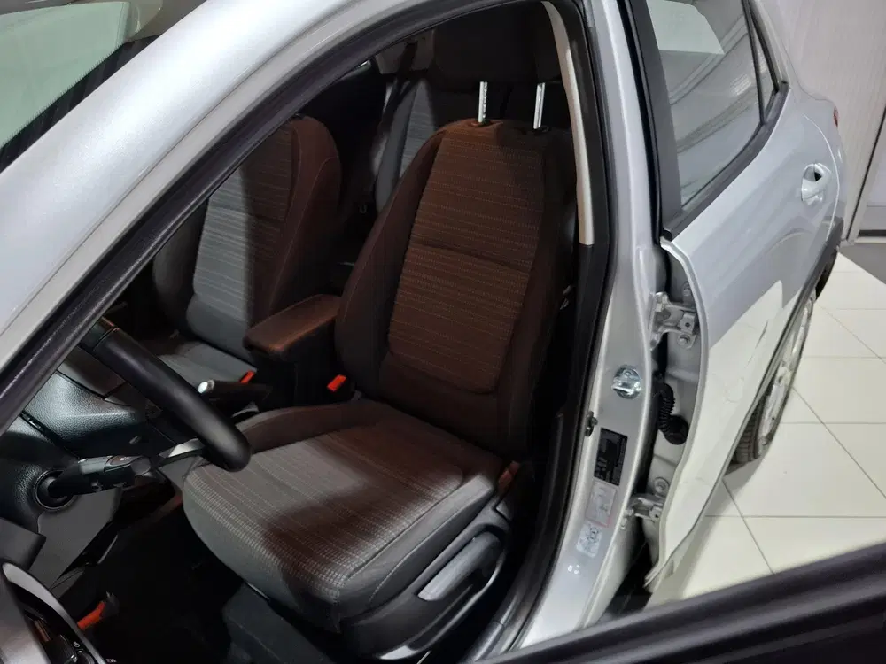 Kia Stonic 1.0 T-GDi MHEV DynamicLine Apple Carplay uit 2024, foto 11