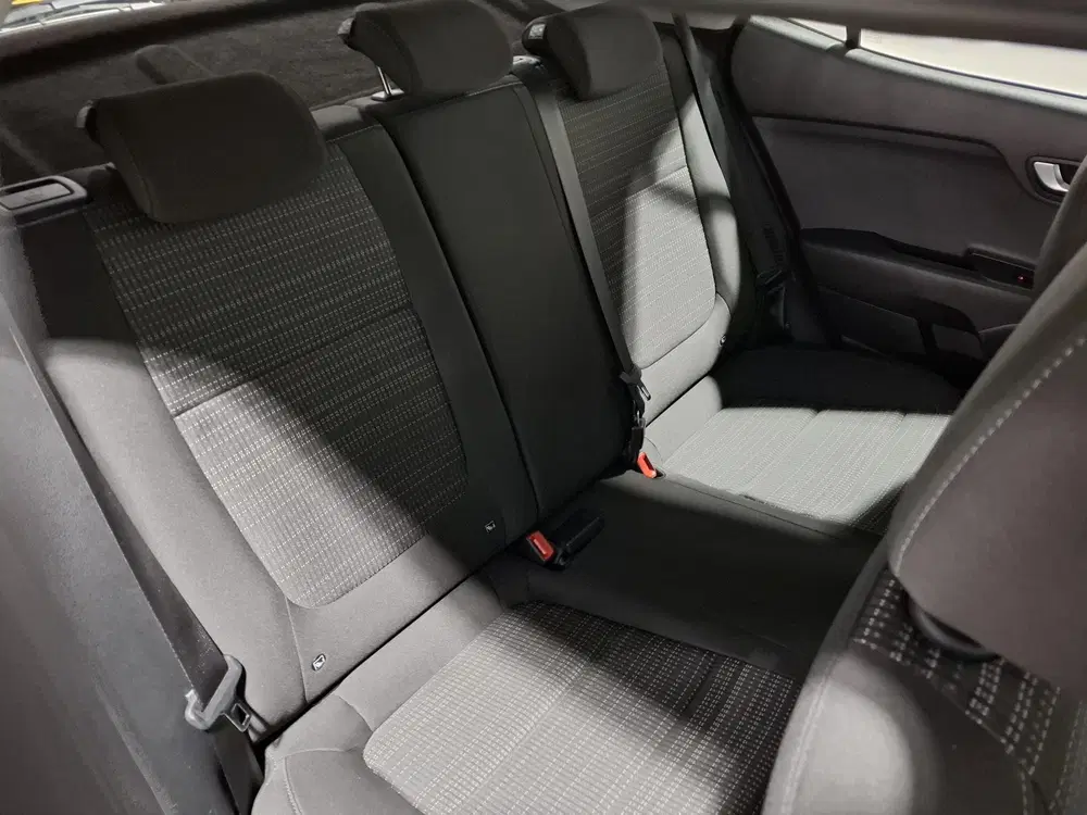 Kia Stonic 1.0 T-GDi MHEV DynamicLine Apple Carplay uit 2024, foto 15