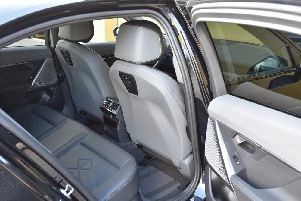 BMW 5-serie 5 Serie 550e xDrive * Harman uit 2024, foto 12