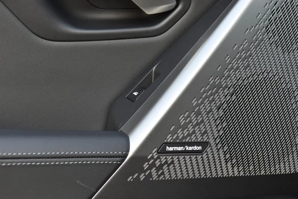BMW 5-serie 5 Serie 550e xDrive * Harman uit 2024, foto 15