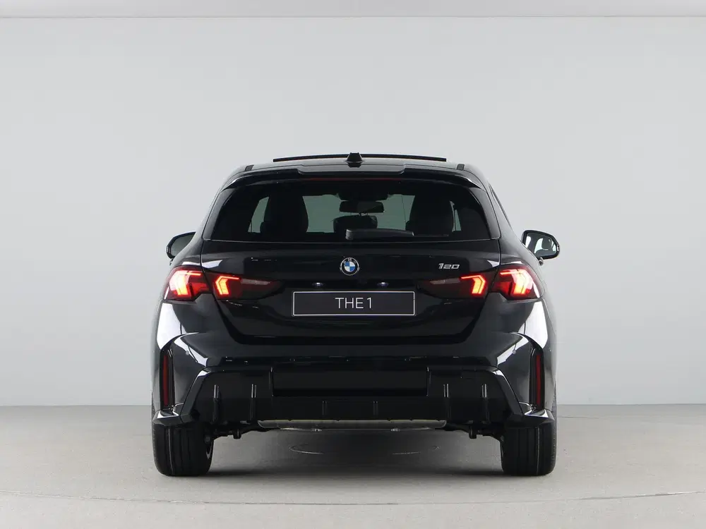 BMW 1-serie 120 M Sport Pro uit 2026, foto 10