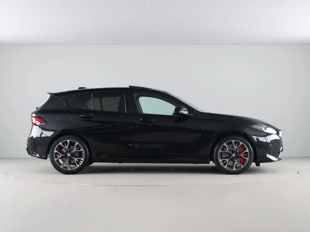 BMW 1-serie 120 M Sport Pro uit 2026, foto 8