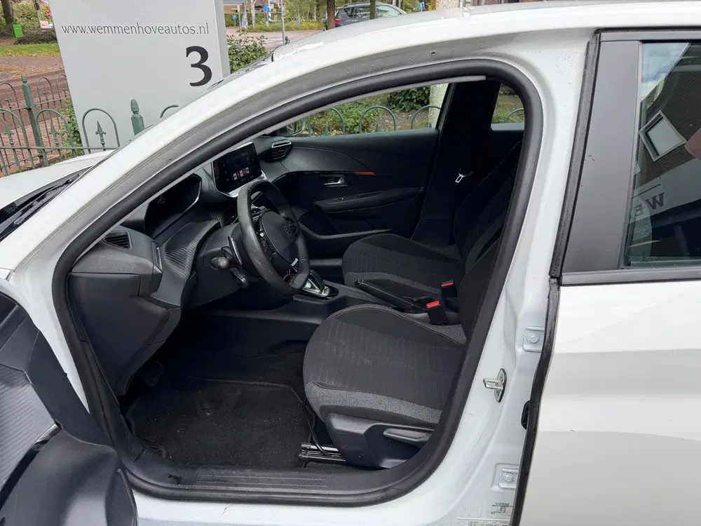 Peugeot 208 1.2 PureTech Allure (bj 2022 uit 2022, foto 13