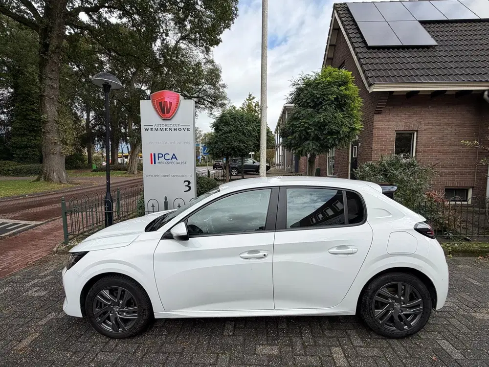 Peugeot 208 1.2 PureTech Allure (bj 2022 uit 2022, foto 8