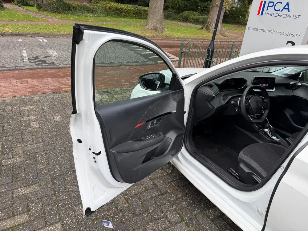 Peugeot 208 1.2 PureTech Allure (bj 2022 uit 2022, foto 9